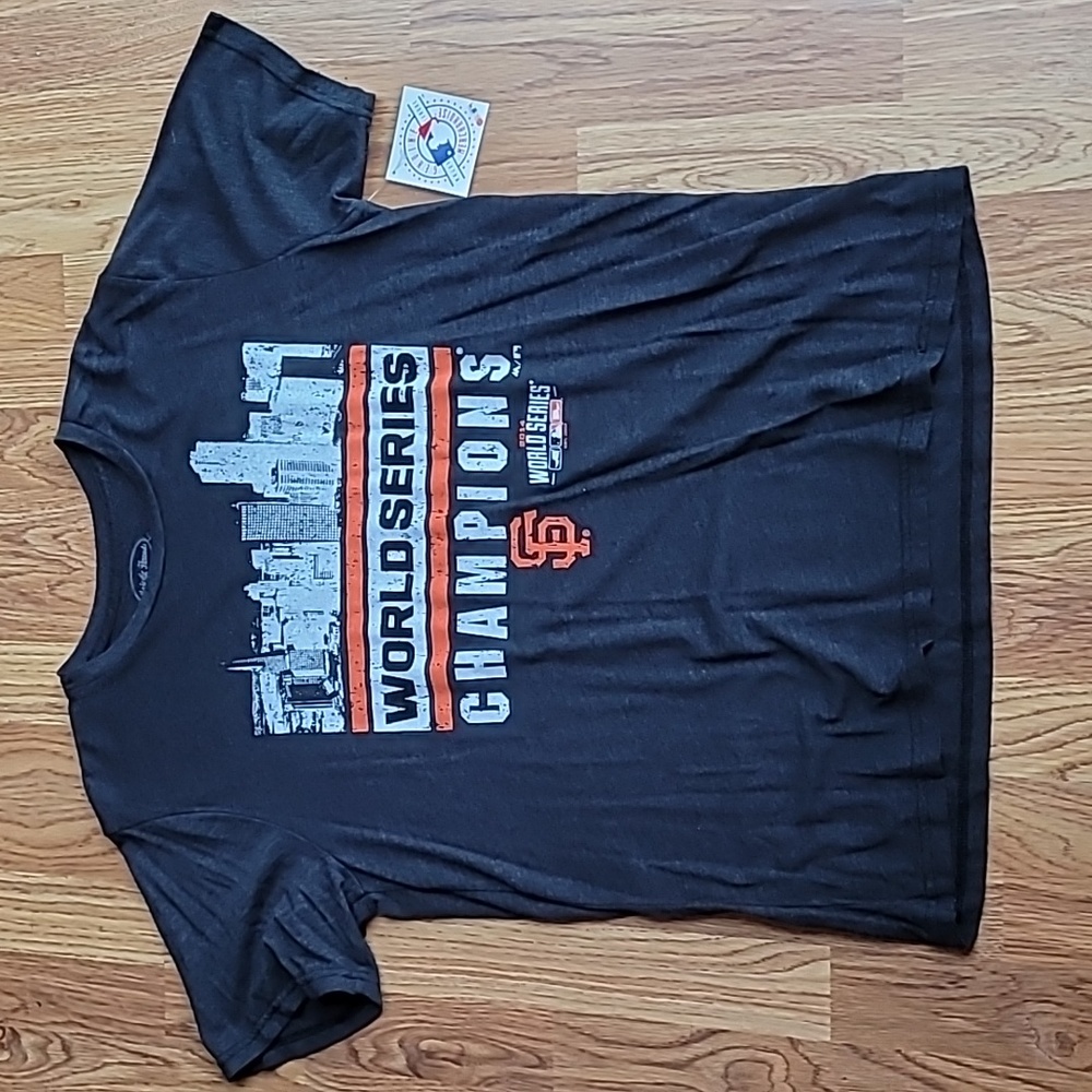 Majestic Threads San Francisco Giants 2014 World Series Champions shirt XL gray
